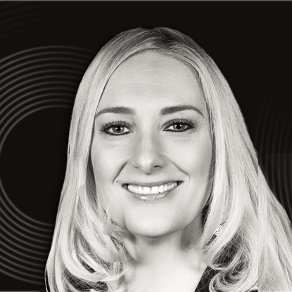 Christine  Arina  Photo