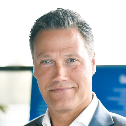 Paul  van den Hoven Photo